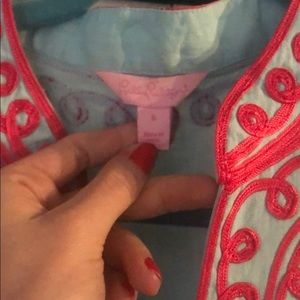 Lilly Pulitzer Dresses - Lily Pulitzer dress or beach cover up Lilly Pulitzer Dresses - Lily Pulitzer dress or beach cover up